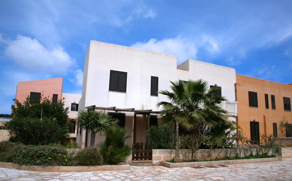 Residence Favonio فافينانا المظهر الخارجي الصورة